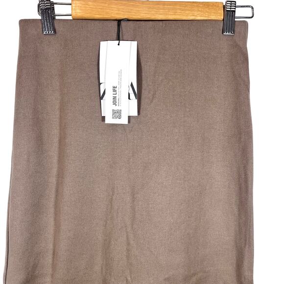 NWT Zara Ribbed Midi Taupe Skirt Size Small - Picture 3 of 5